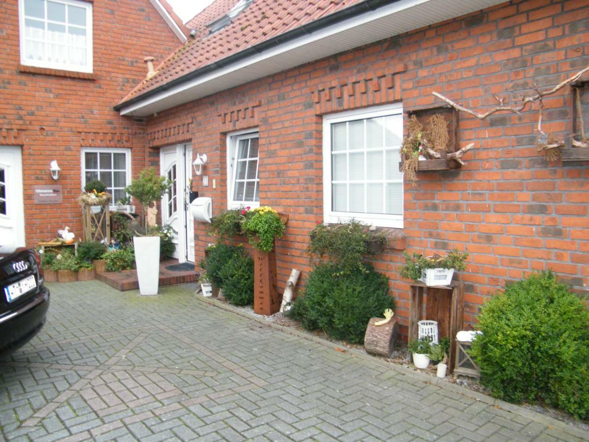 Gastehaus " Schone Aussicht " Appartement Neuharlingersiel Buitenkant foto